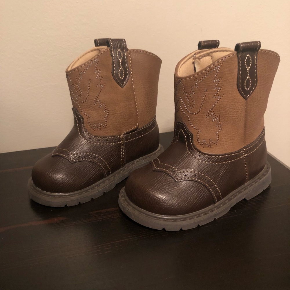 Baby boy or girl cowboy western boots. Trimfoot brand. Size 3. Never worn!